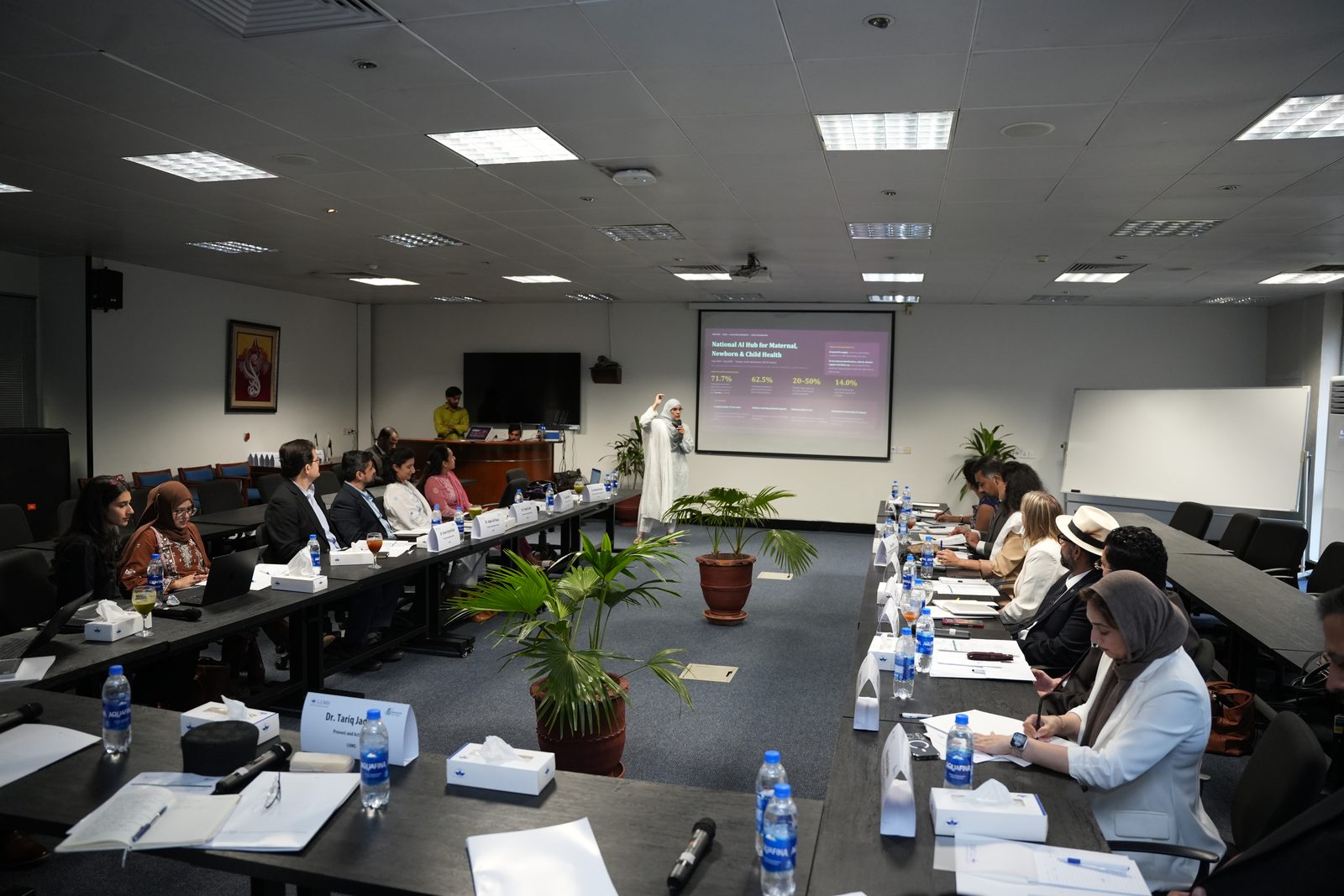 Gates Foundation delegation visit to the National AI Hub at LUMS — photo 3